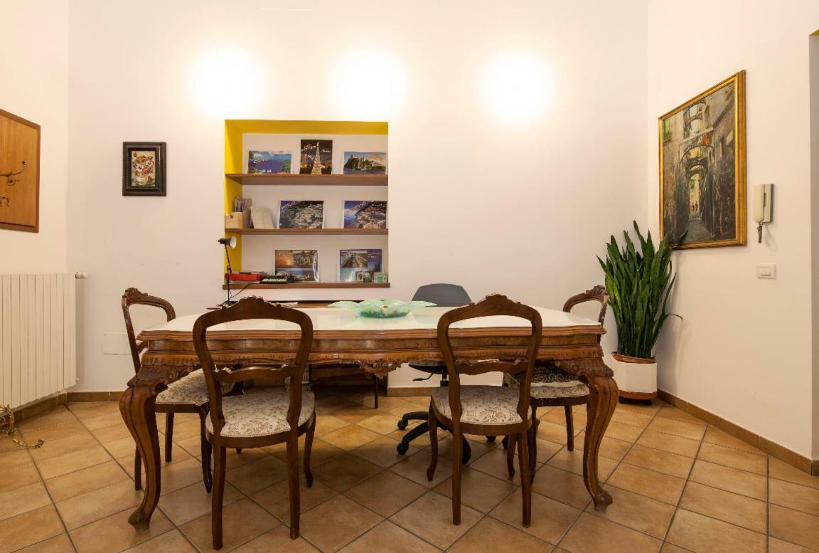 Casa Lungomare Bed & Breakfast Salerno Exterior foto